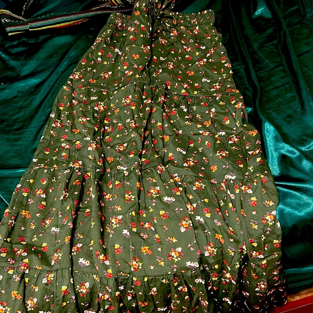 green floral print long skirt